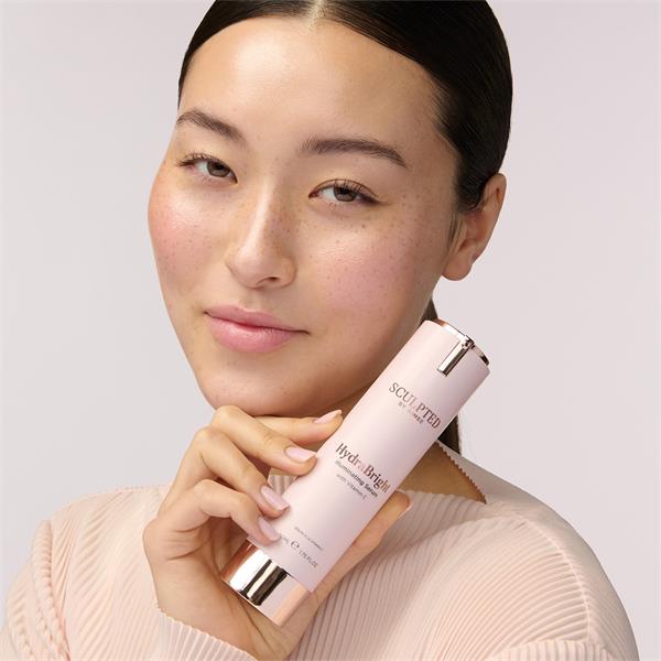 Sculpted By Aimee Hydrabright Illuminating Serum