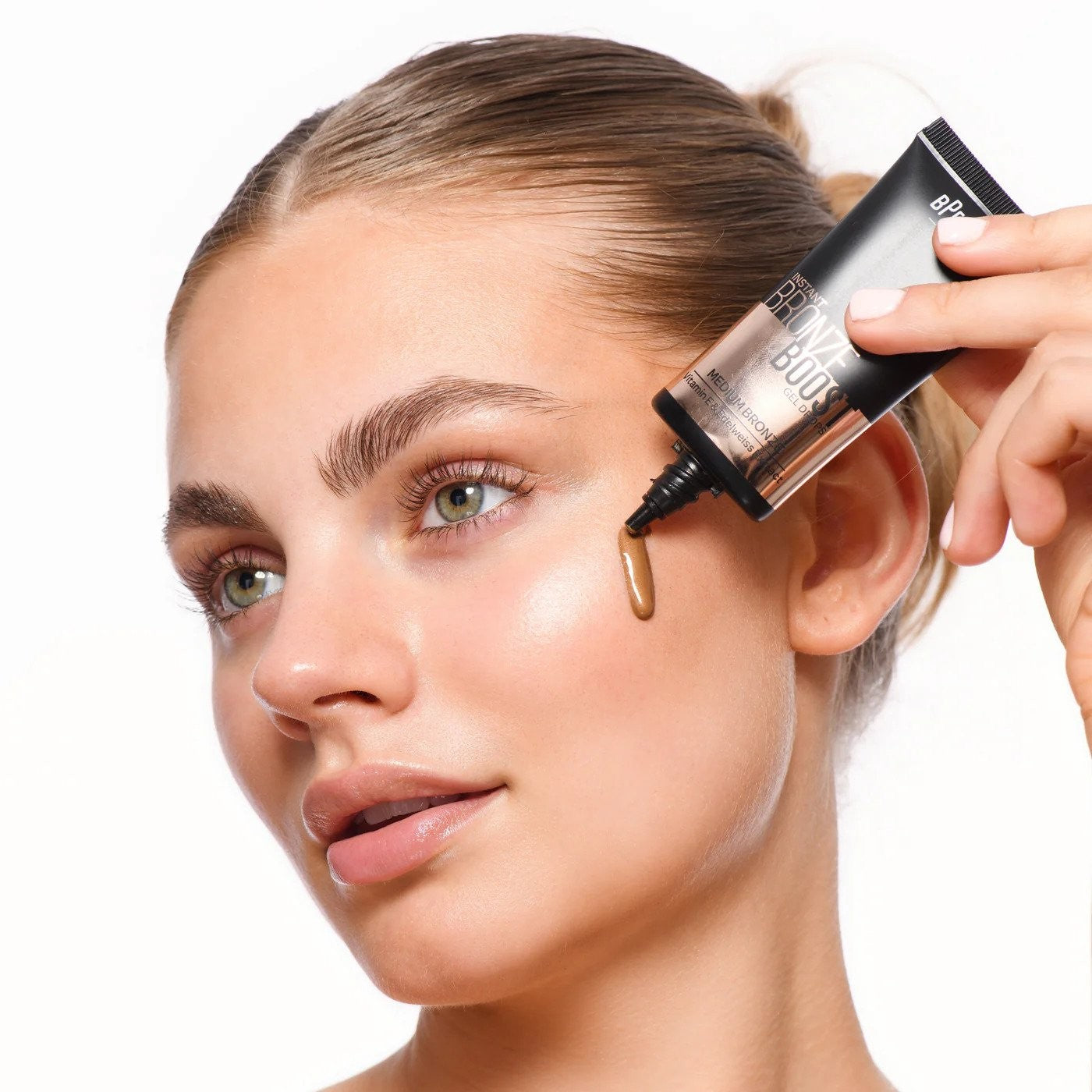 BPerfect Bronze Boost Gel Drops Medium Dark Bronze